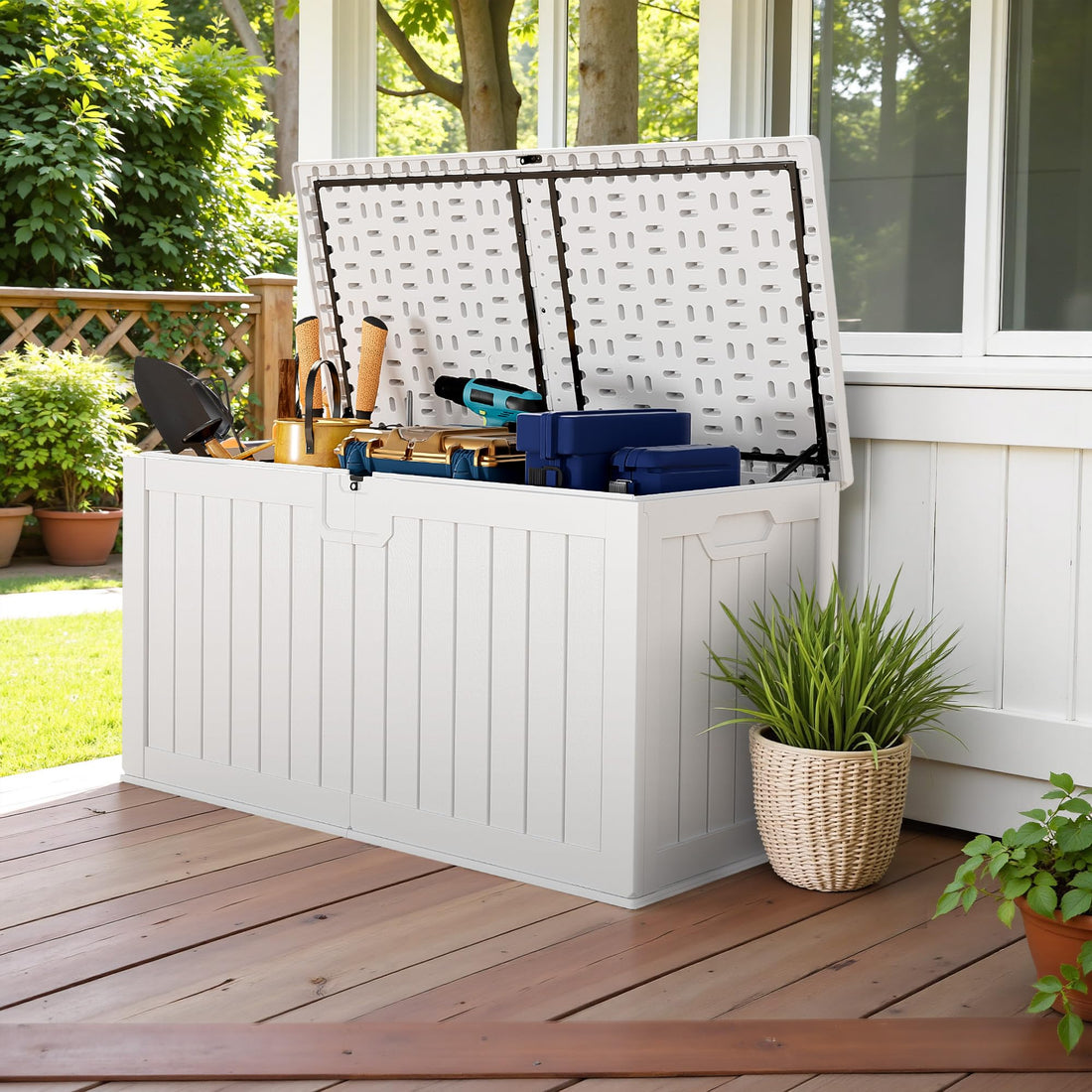 Devoko 30-Gallon Resin Deck Storage Box, Black