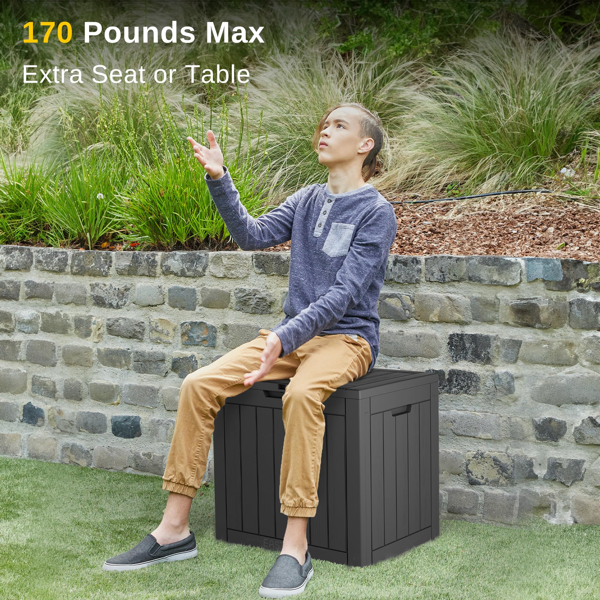 EAST OAK 31-Gallon Outdoor Deck Box, Grey